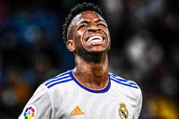 开云体育全站-安切洛蒂：维尼修斯进步大 为“典礼三中场”鼓掌吧